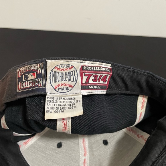 Mitchell and Ness New York Hat, Size 7 3/4 - Picture 5 of 6